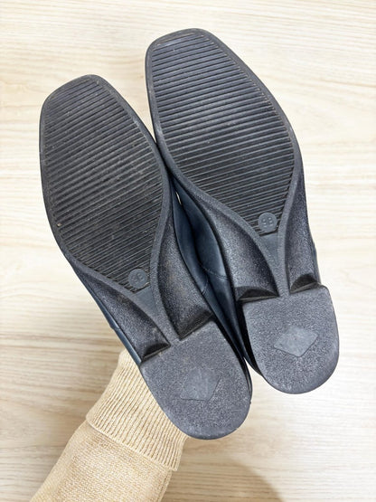 vintage 90s milano leather slip on shoe - good market thrift store