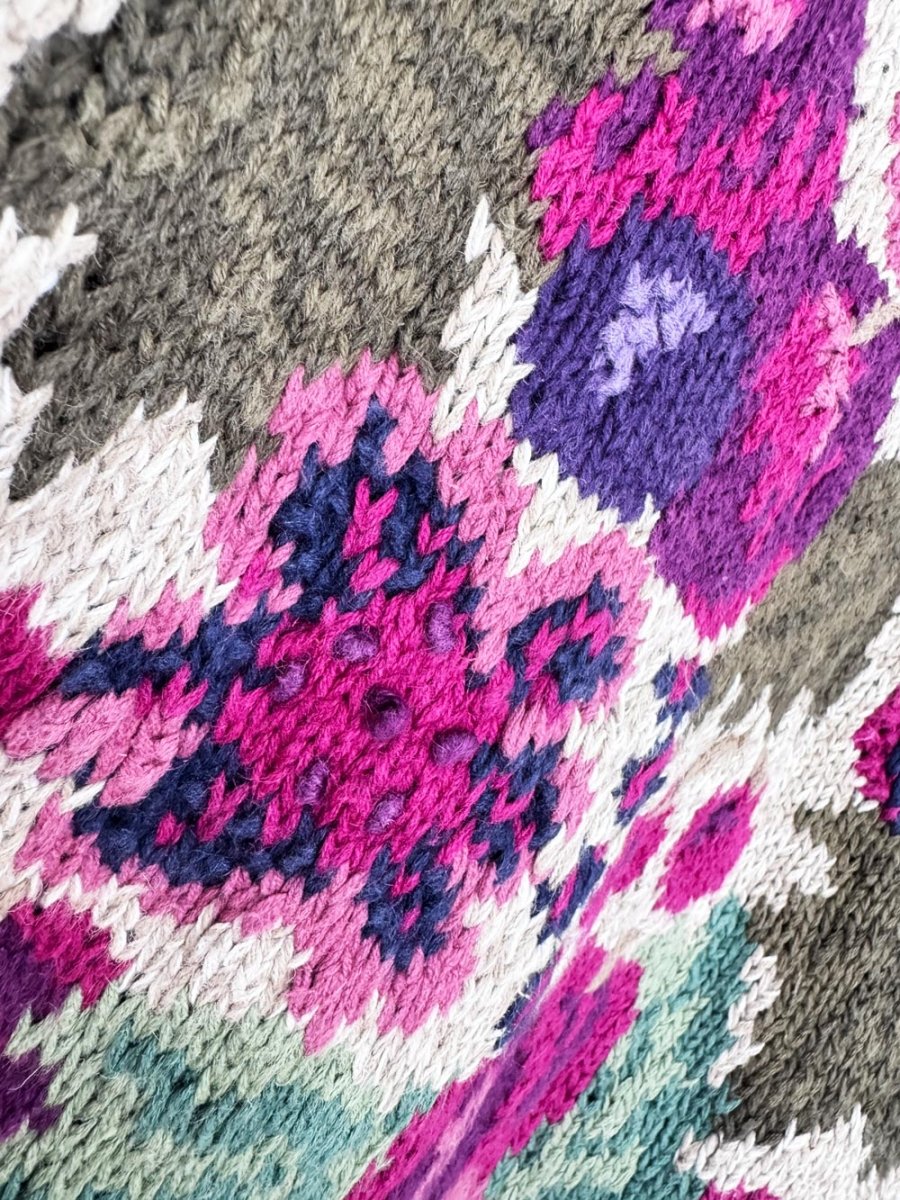 vintage 90s northern isles hand-knit floral chunky sweater - good market thrift store
