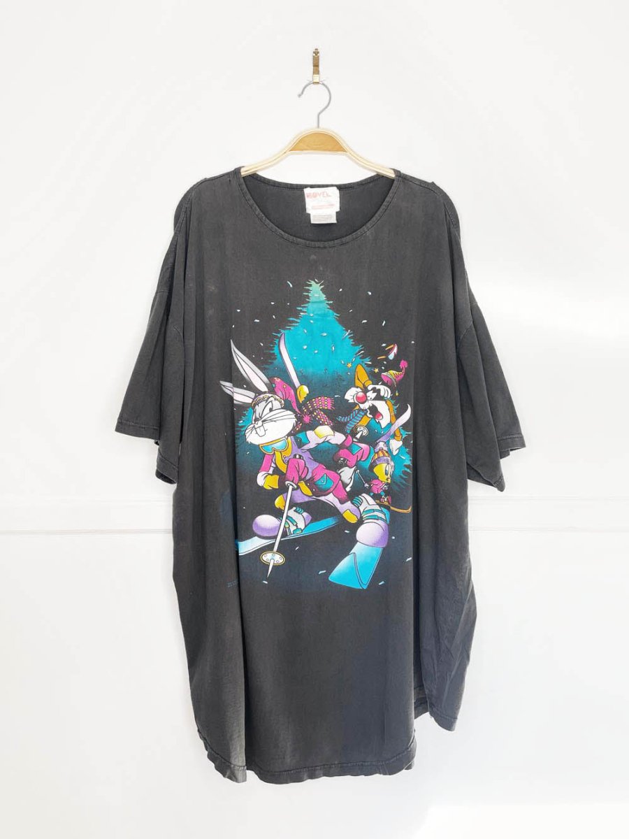 vintage 90s novel teez warner bros bugs + tweety ski oversized t-shirt dress | made in India - good market thrift store