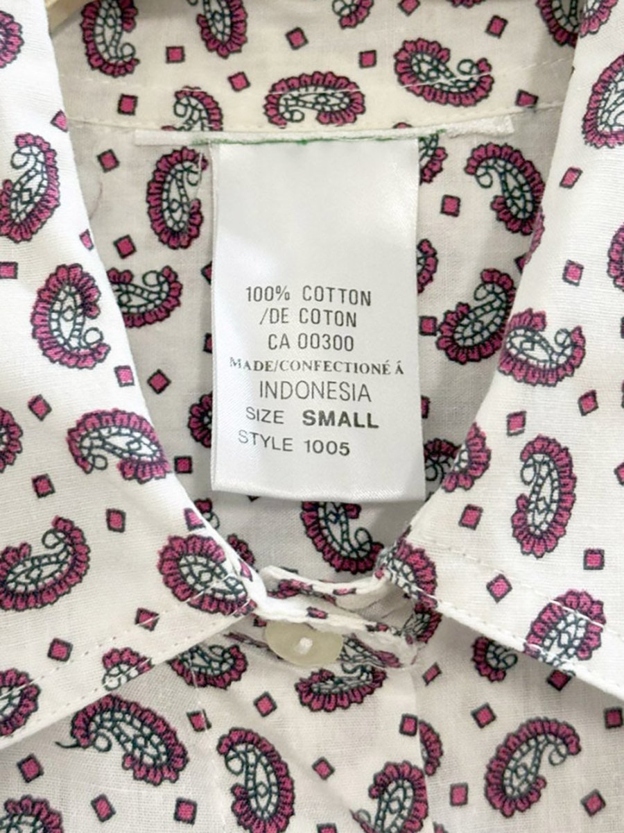 vintage 90s paisley full button chest pocket shirt - good market thrift store