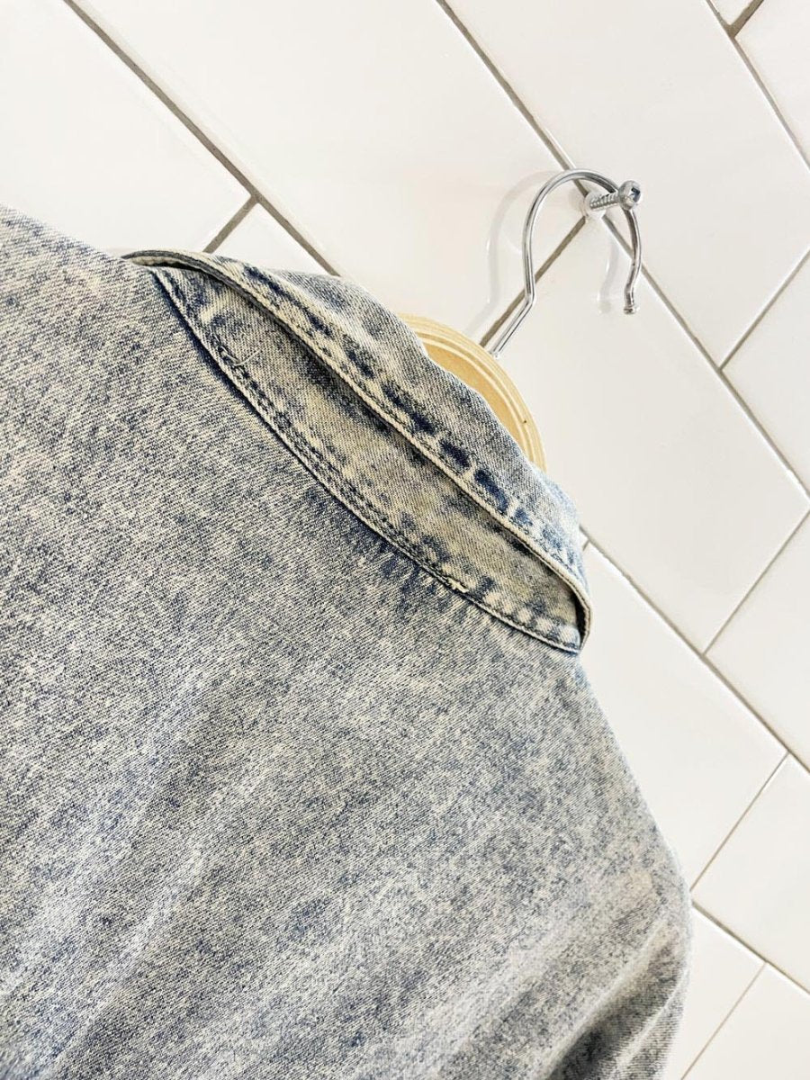 vintage 90s razzberry acid wash blue stripe trim denim shirt - good market thrift store