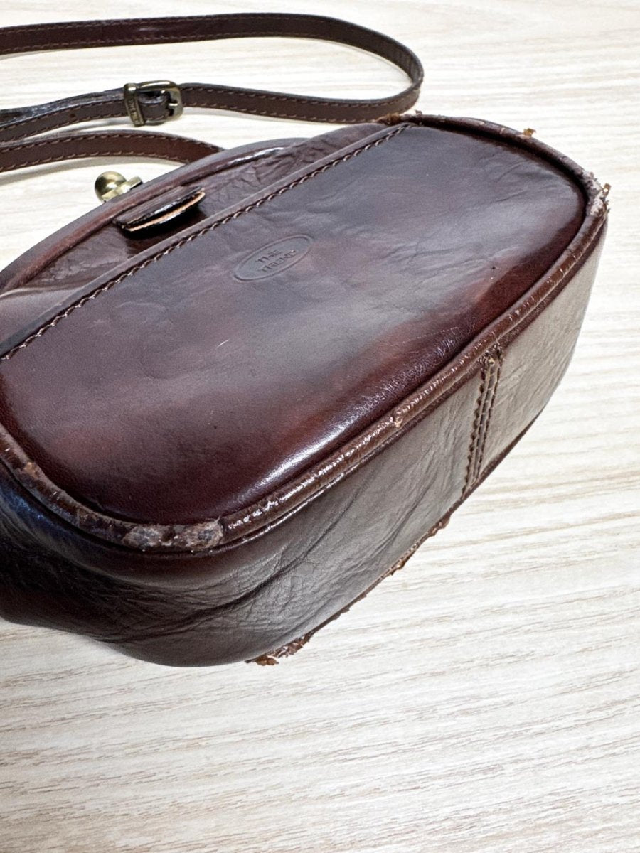 vintage 90s the trench leather satchel crossbody | made in Italy - good market thrift store