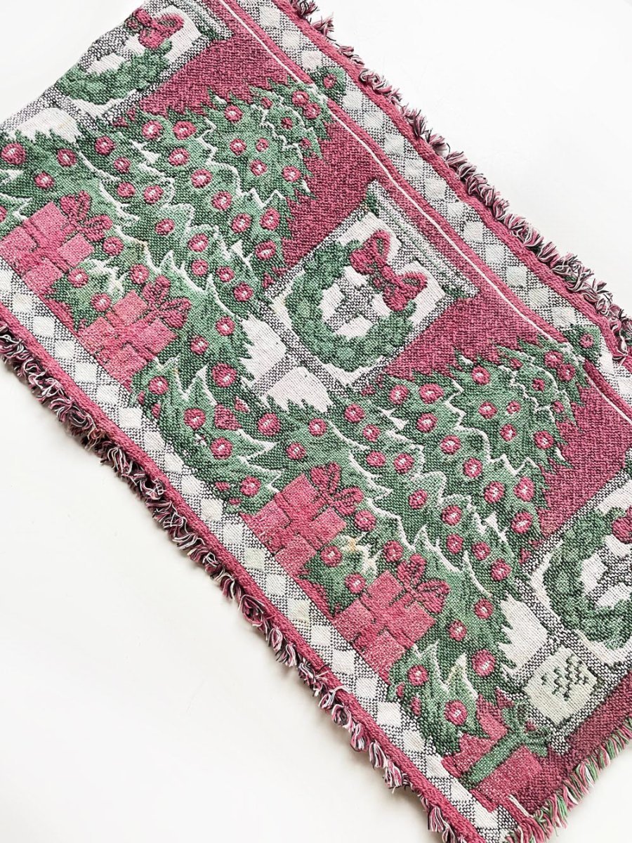 vintage 90s tree + wreaths woven table runner - good market thrift store