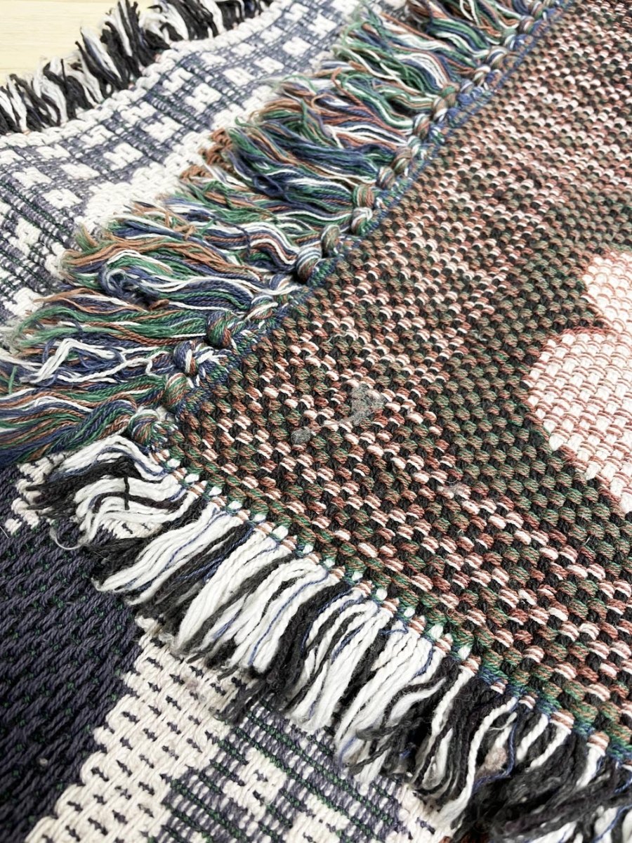 vintage 90s woven hearts + flowers check area rug - good market thrift store