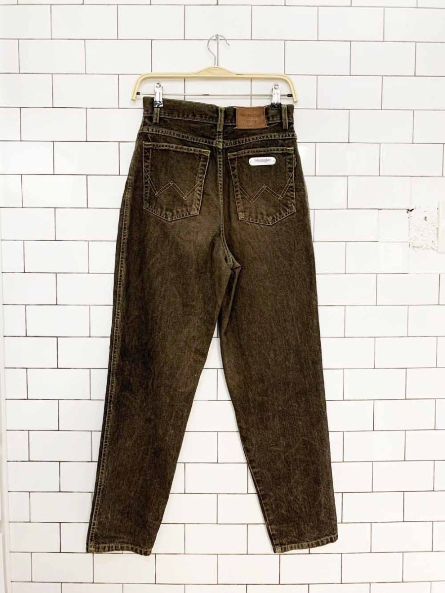 vintage 90s wrangler tapered mom jeans | made in usa - good market thrift store