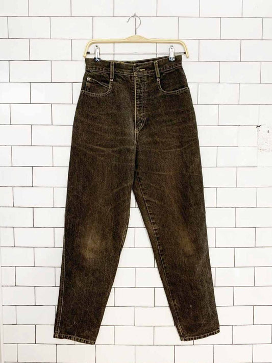 vintage 90s wrangler tapered mom jeans | made in usa - good market thrift store