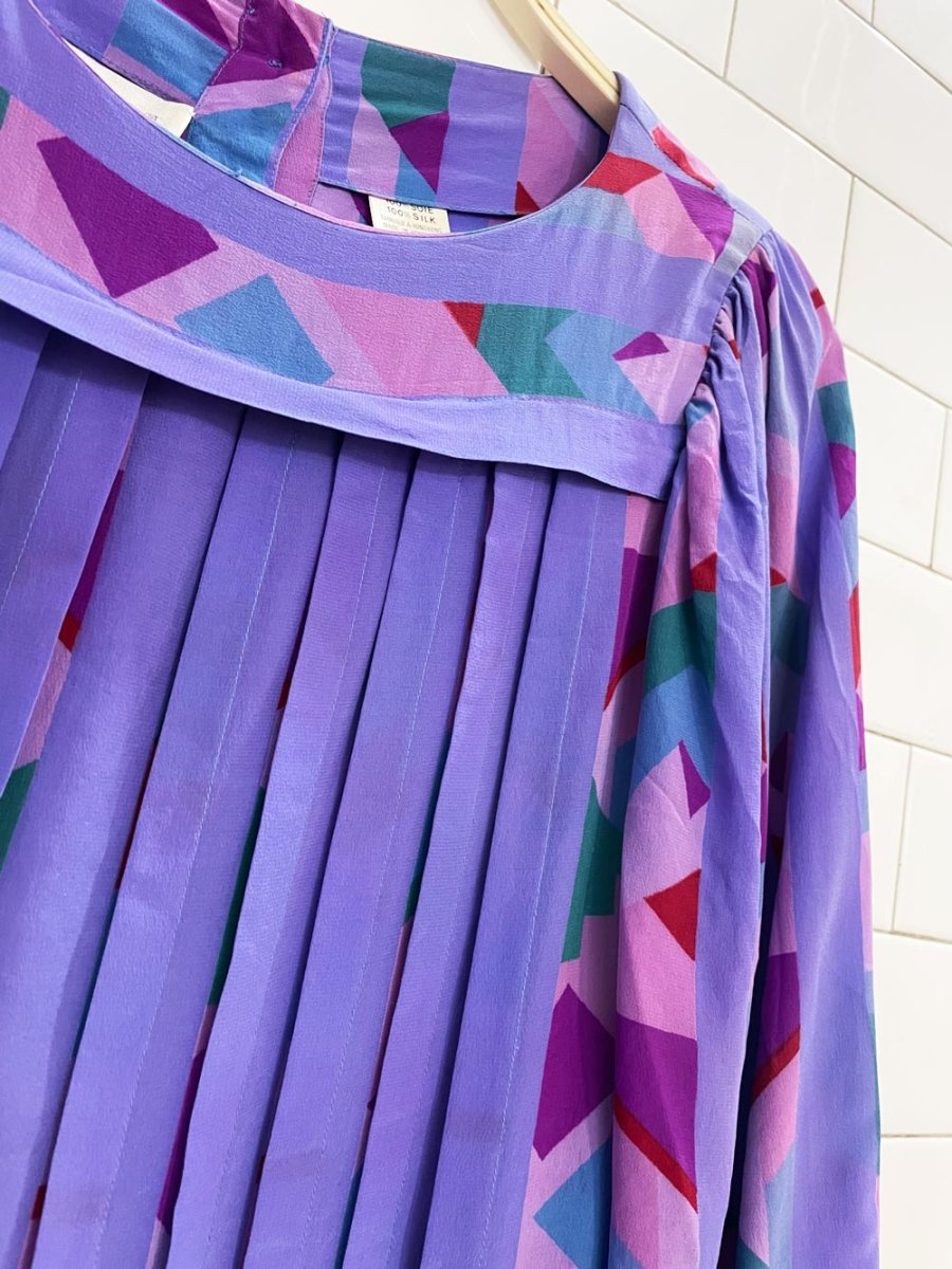 vintage albert nipon 100% silk pleated abstract button back blouse - good market thrift store