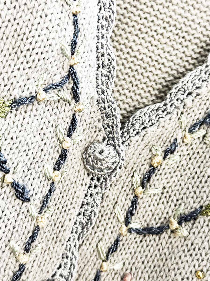 vintage alyssa brooke embroidered ribbon trees + wreaths holiday knit vest - good market thrift store