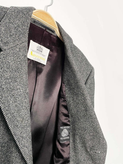 vintage aquascutum 100% wool herringbone single breasted coat - good market thrift store