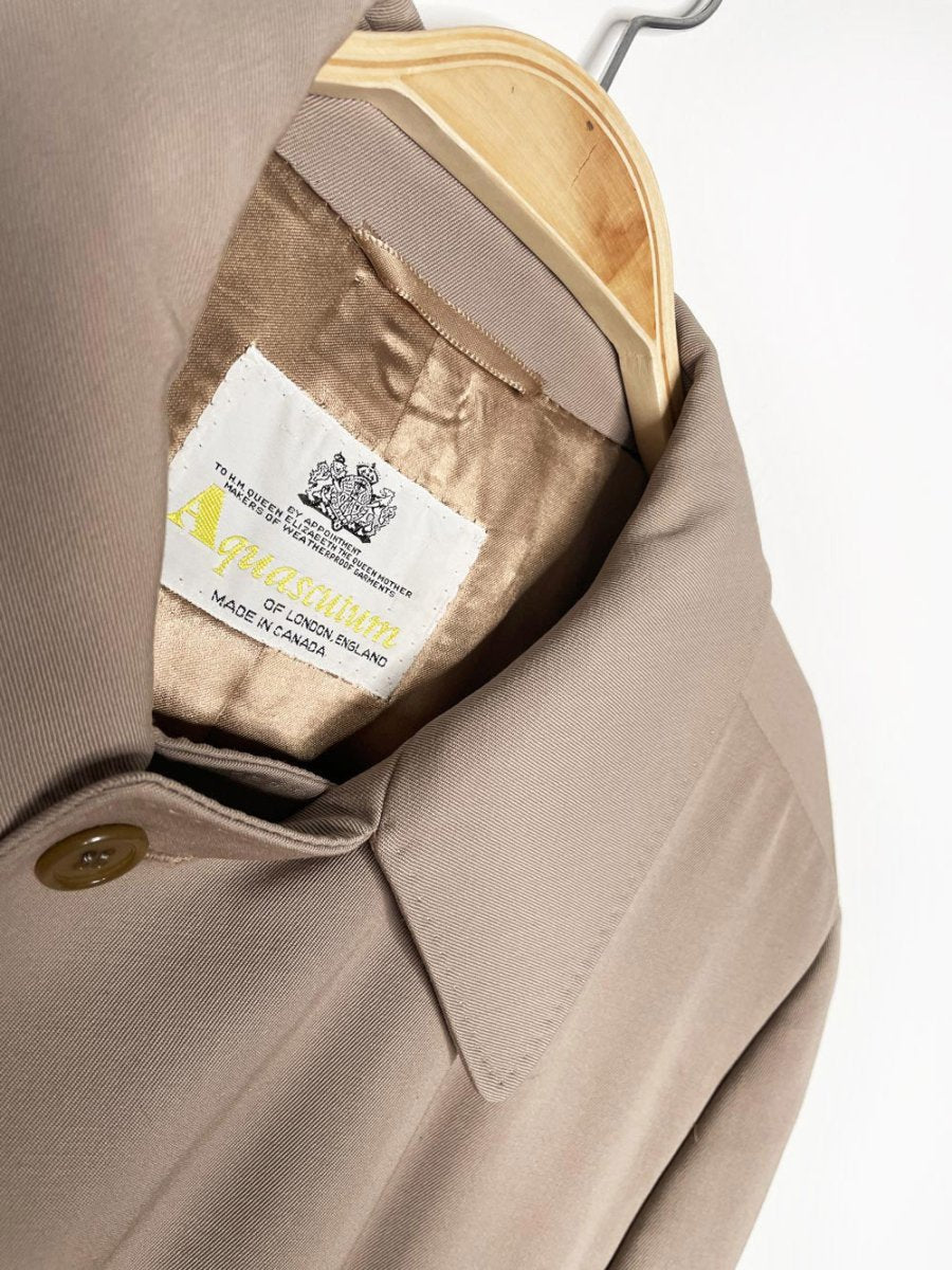 vintage aquascutum 100% wool minimal trench coat - good market thrift store