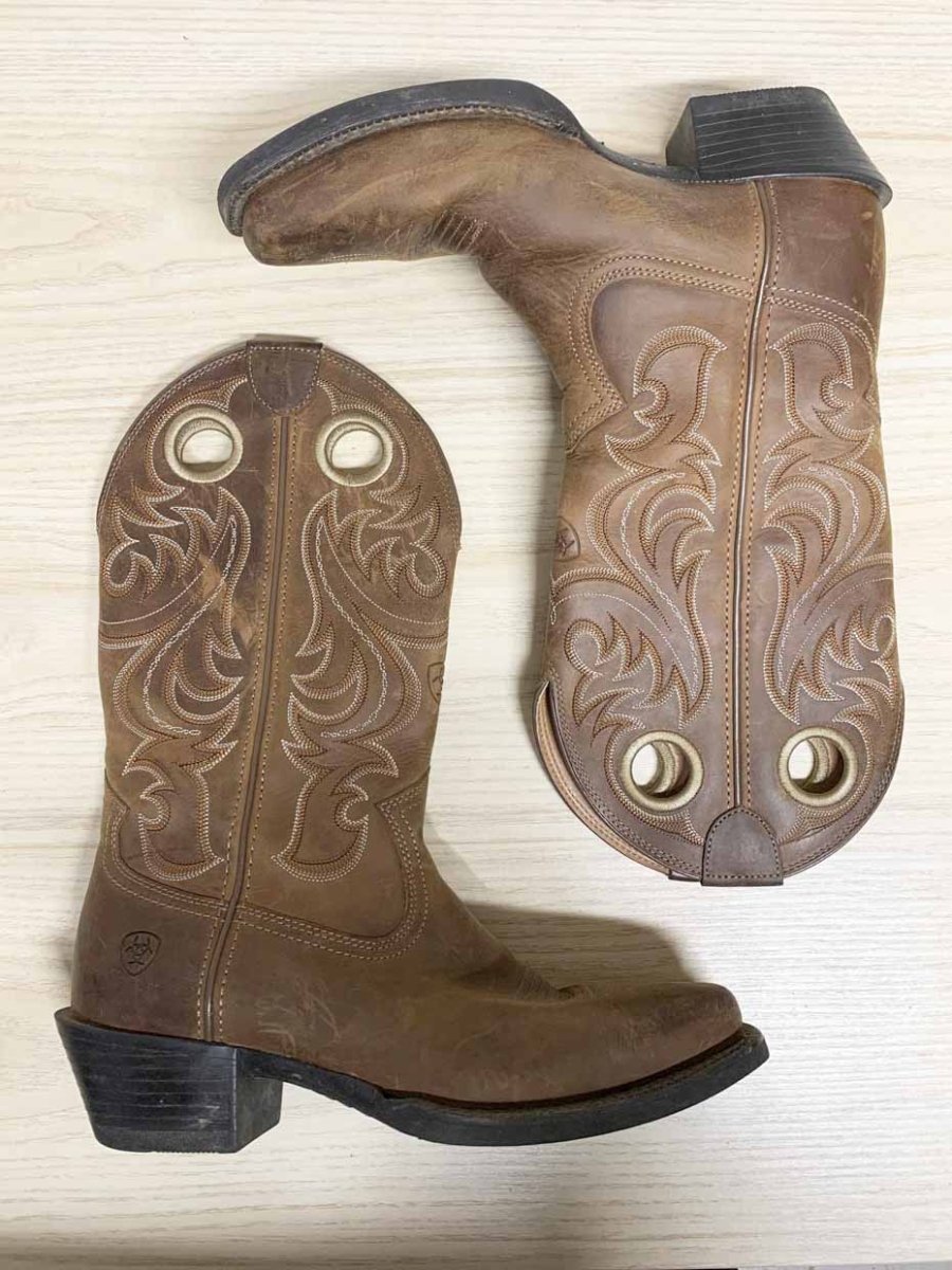 vintage ariat leather western embroidered cowboy boots - good market thrift store