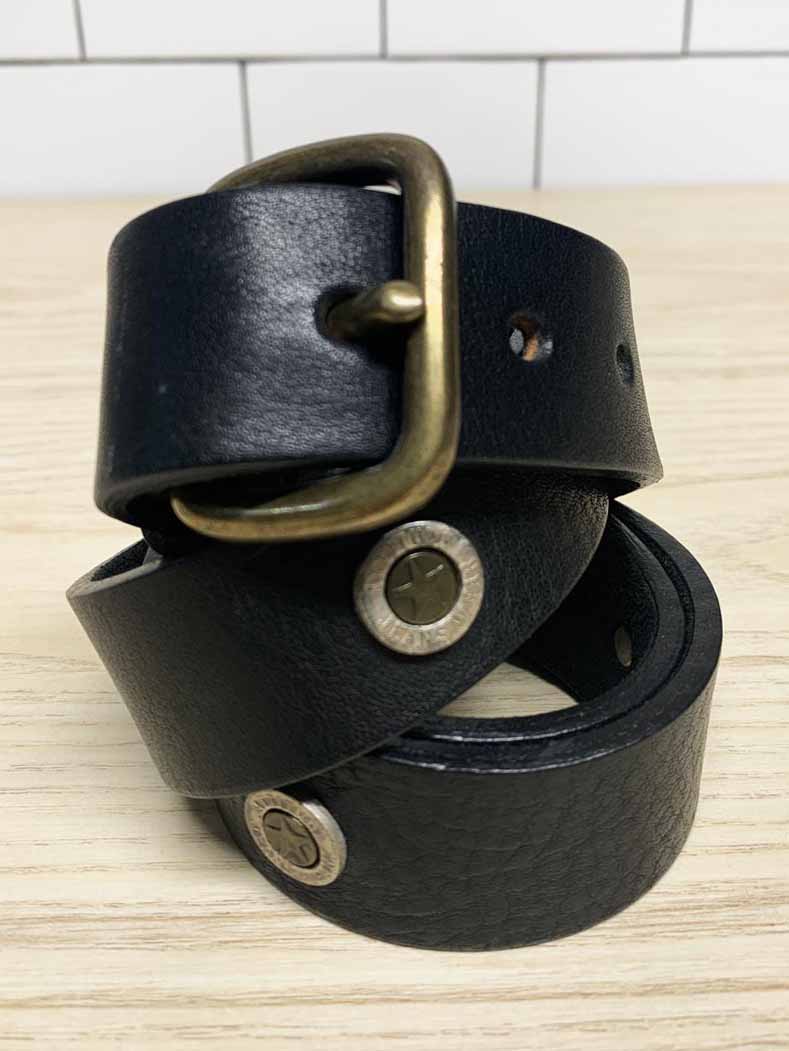 vintage attitude jeans wear leather star studded belt + brass buckle | made in canada - good market thrift store
