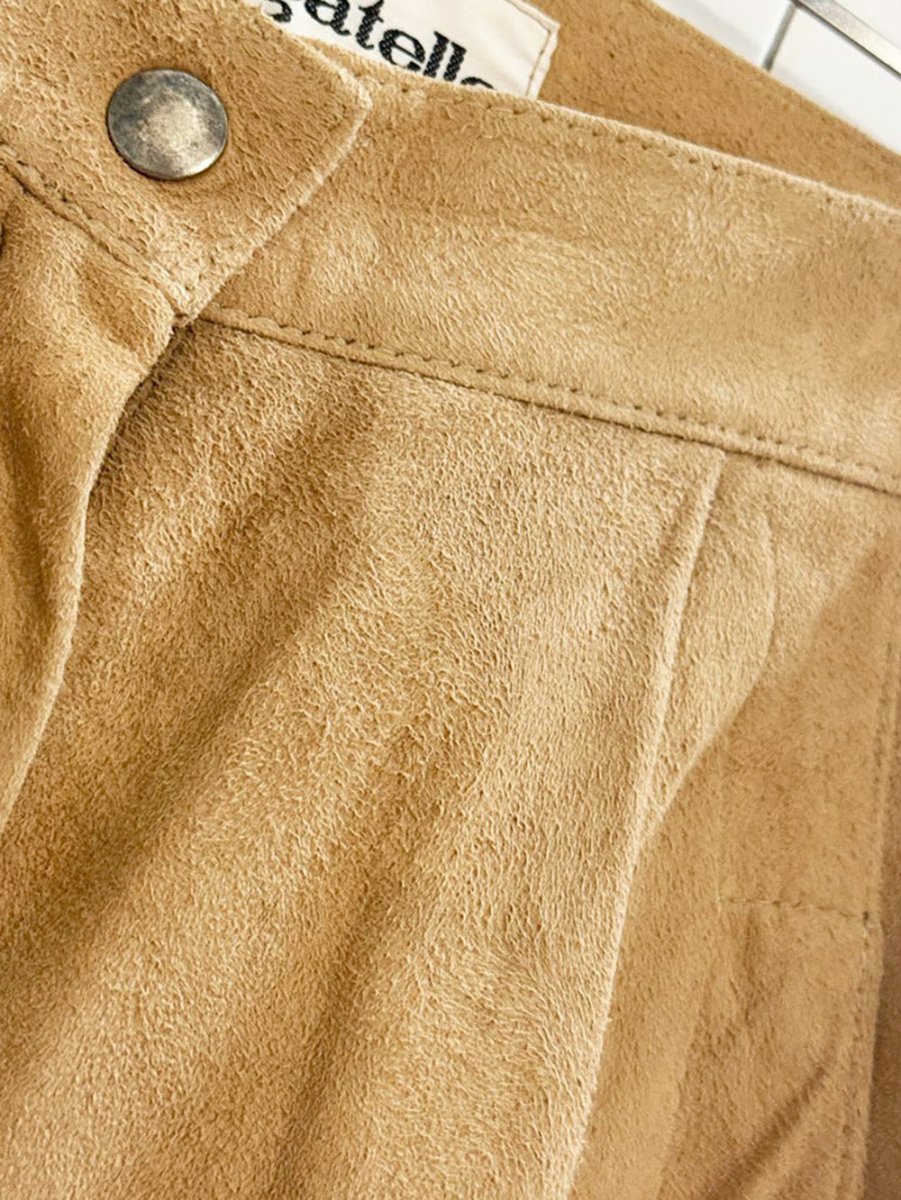 vintage bagatelle lamb suede high waist pleated trousers | union made in Canada - good market thrift store