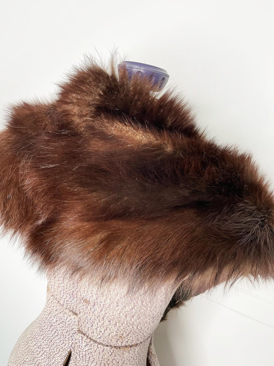 vintage beaver fur stole tie collar - good market thrift store