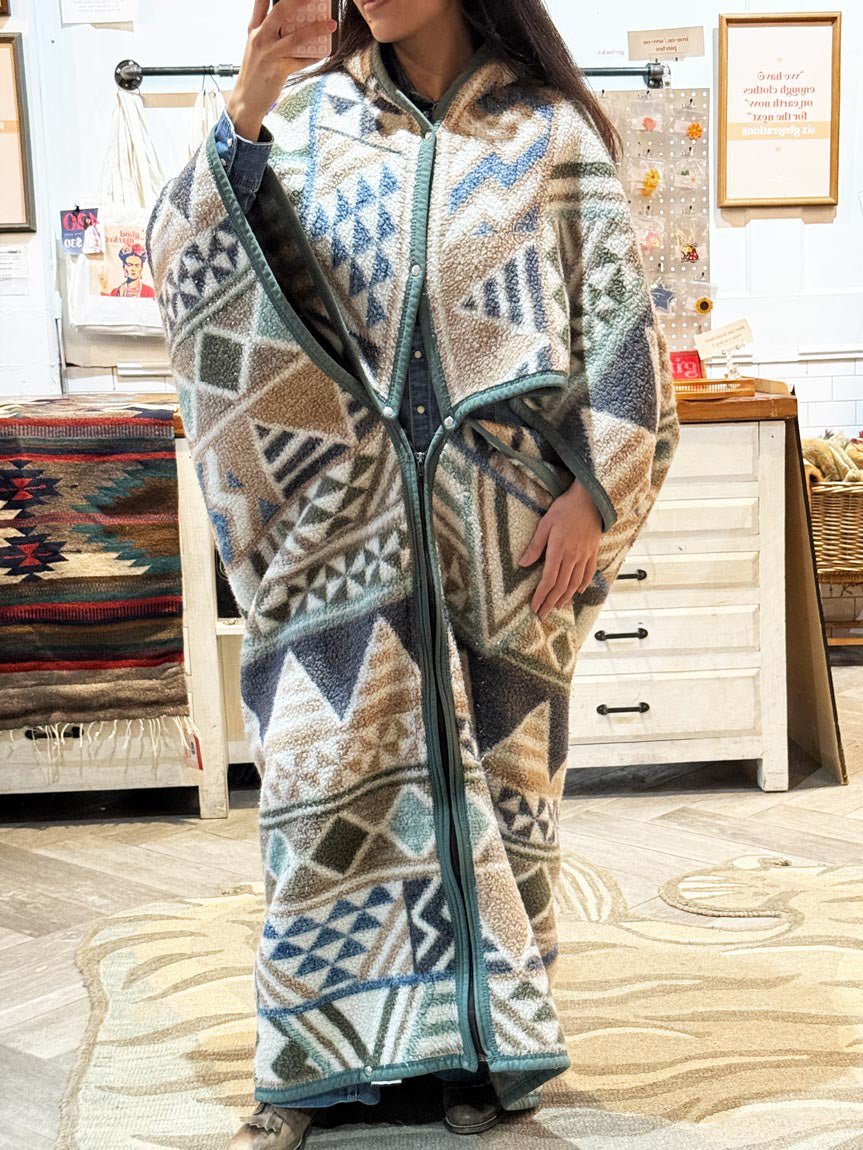 vintage biederlack wearable camp blanket | made in USA - good market thrift store