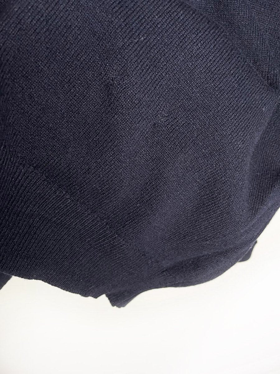 vintage burberrys 100% lambswool v - neck sweater - good market thrift store