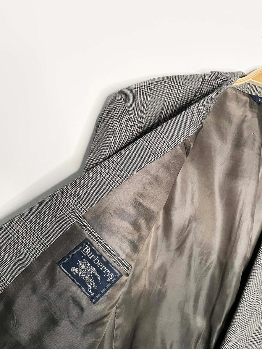 vintage burberrys 100% wool houndstooth plaid blazer | union made in USA - good market thrift store