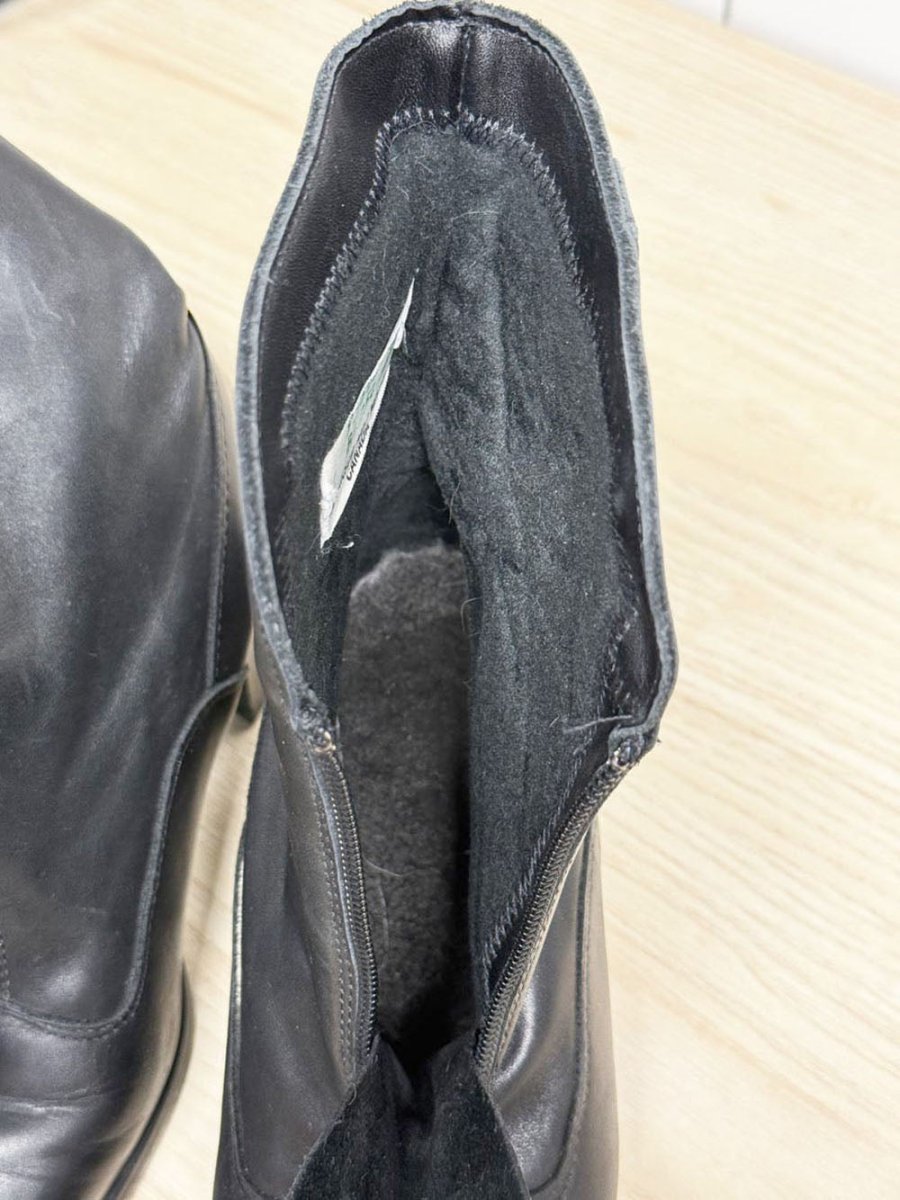 vintage christian frachet leather front zip low heeled boot | made in Canada - good market thrift store