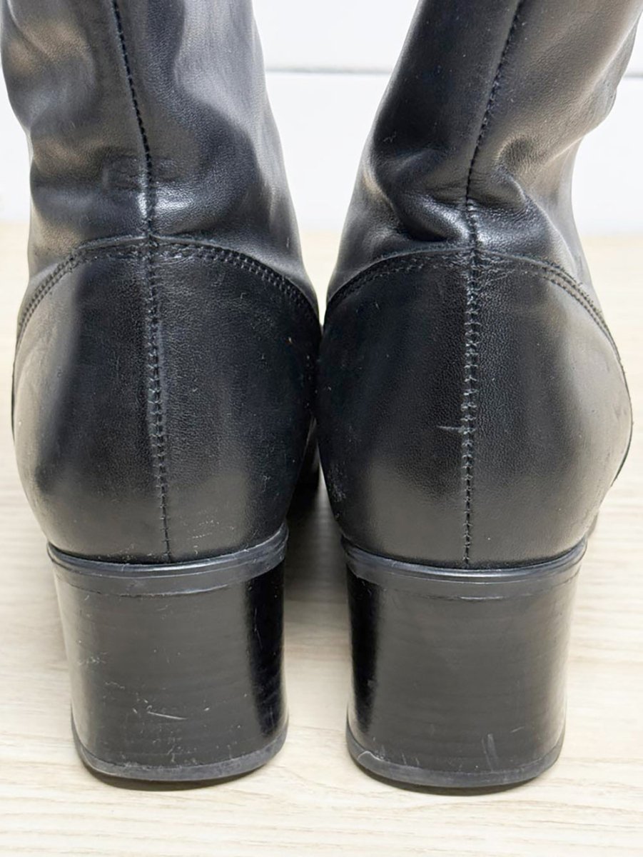 vintage christian frachet leather front zip low heeled boot | made in Canada - good market thrift store