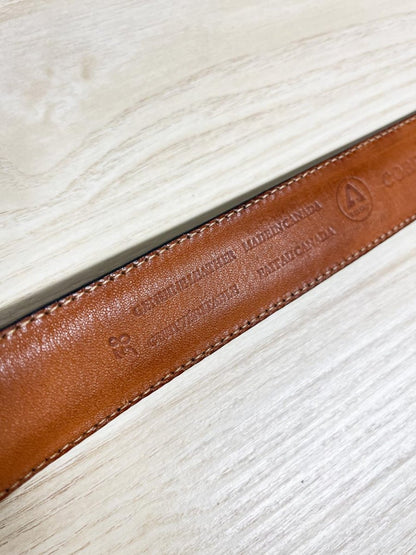 vintage cobbler smooth leather belt | made in Canada - good market thrift store