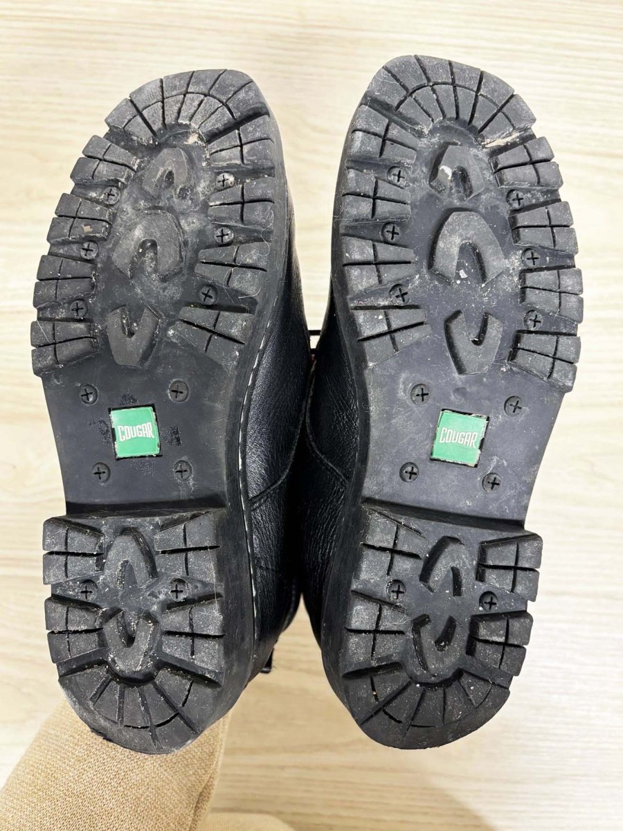 vintage cougar leather waterproof lace up hiker boots - good market thrift store