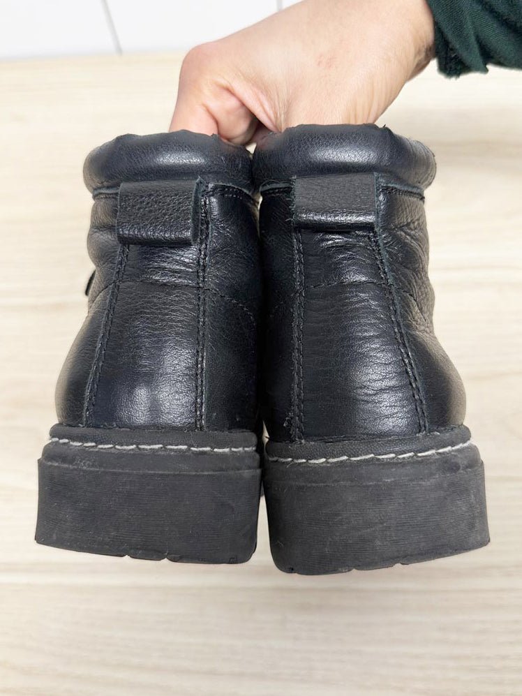 vintage cougar leather waterproof lace up hiker boots - good market thrift store