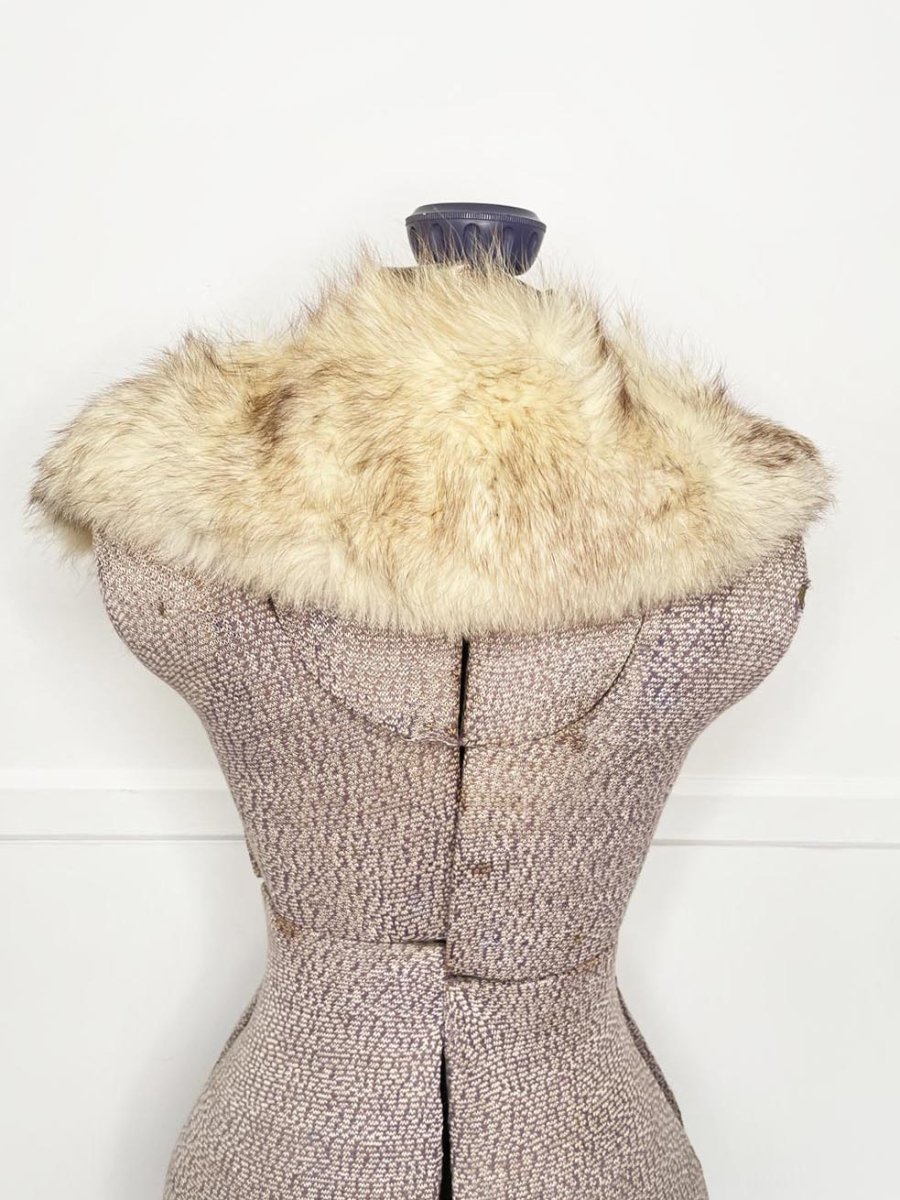 vintage coyote fur notch lapel stole tie collar - good market thrift store