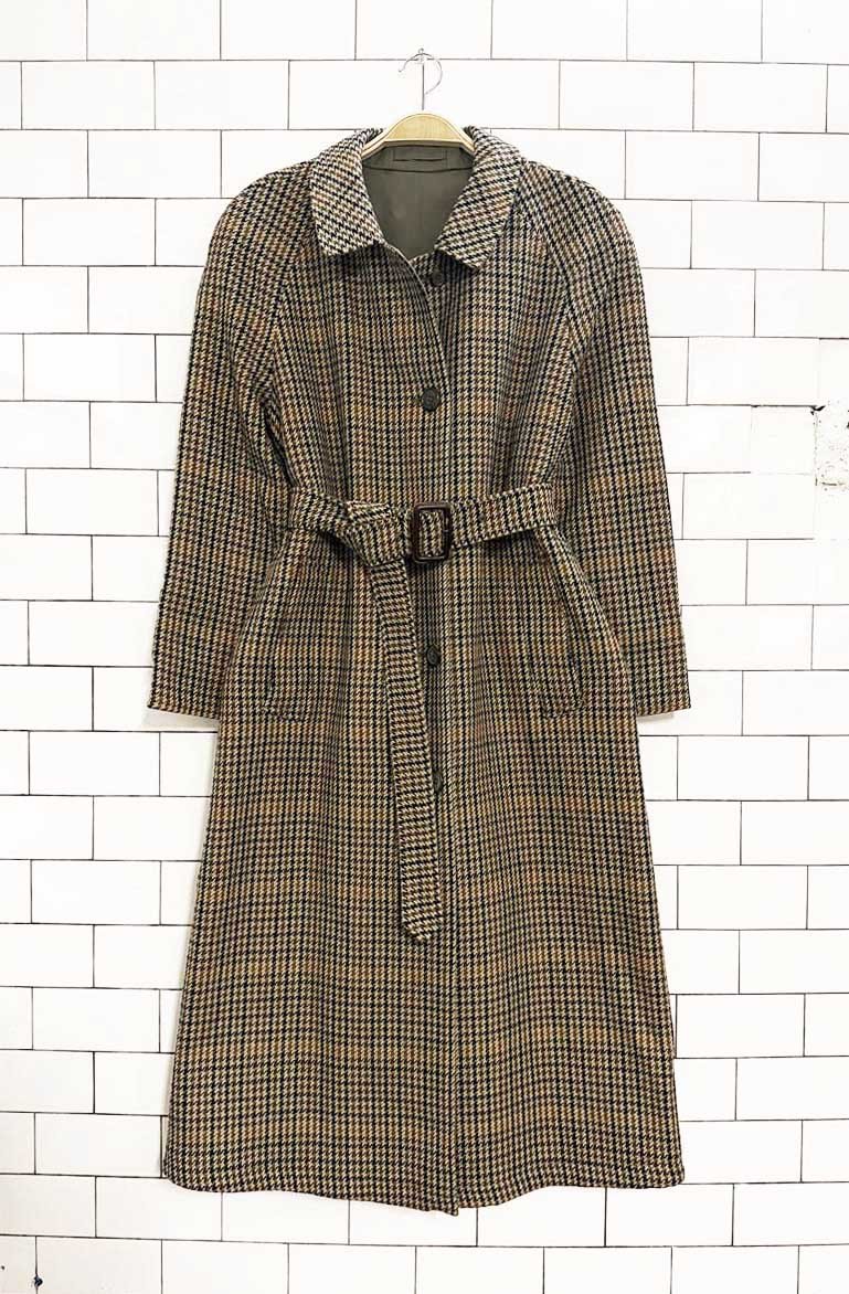 vintage daks 100% wool reversible houndstooth belted coat | made in England - good market thrift store