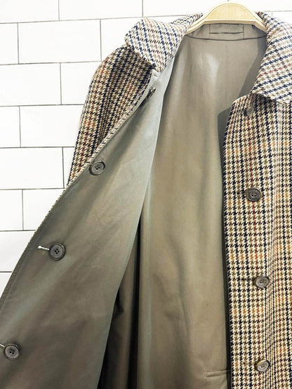 vintage daks 100% wool reversible houndstooth belted coat | made in England - good market thrift store