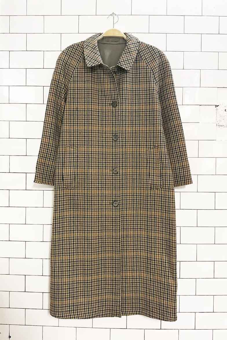 vintage daks 100% wool reversible houndstooth belted coat | made in England - good market thrift store