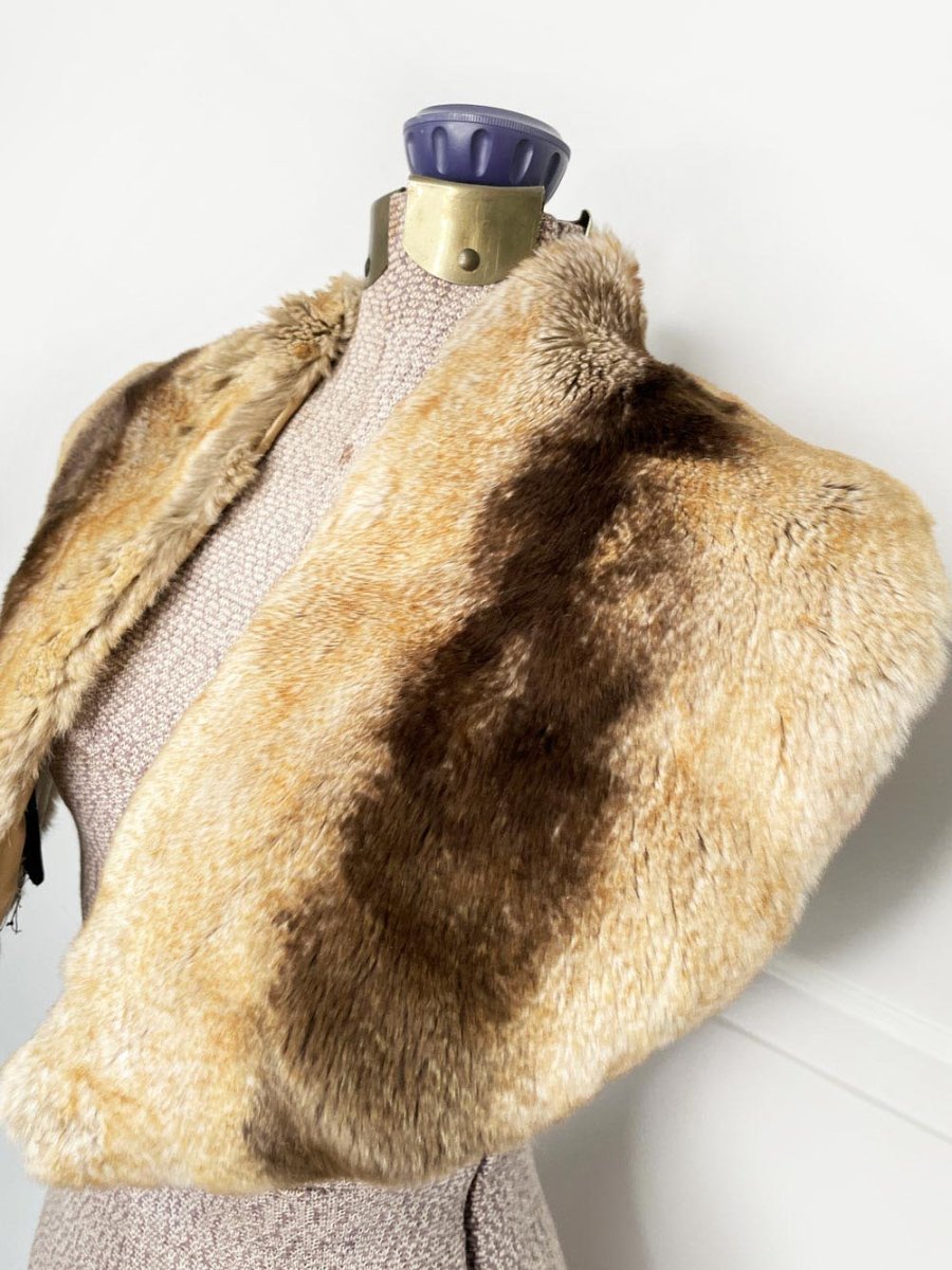 vintage danier shaved mink fur clip on stole collar - good market thrift store