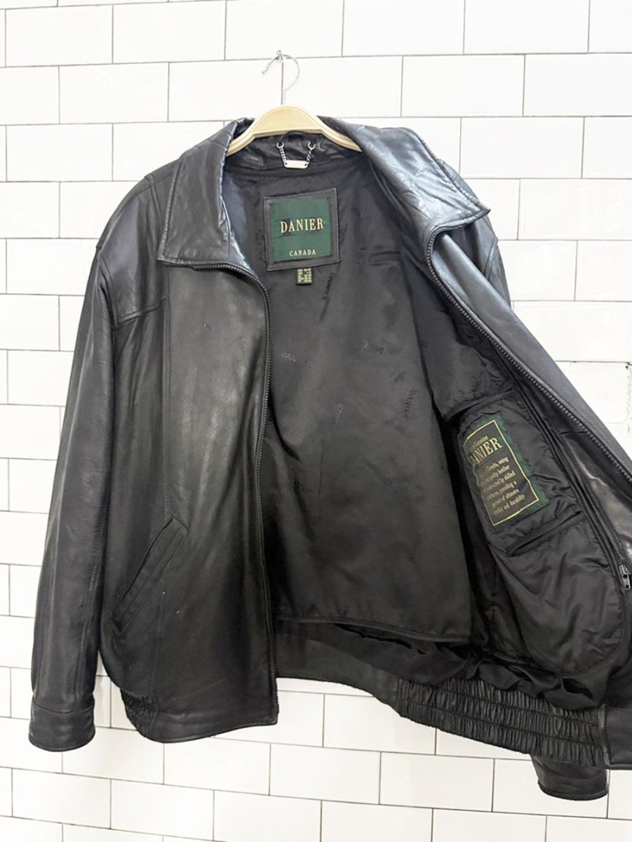 vintage danier soft leather full zip bomber jacket | made in Canada - good market thrift store