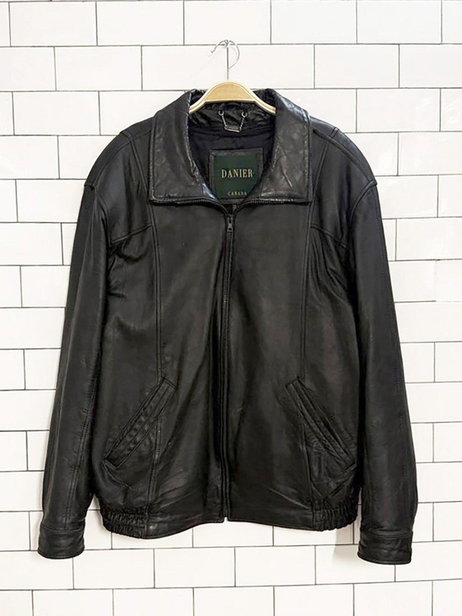 vintage danier soft leather full zip bomber jacket | made in Canada - good market thrift store