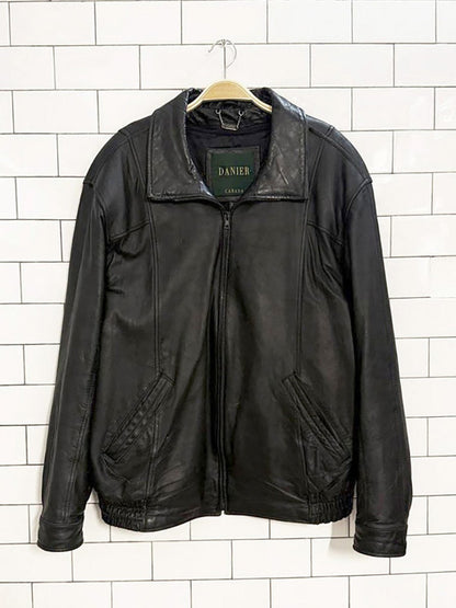 vintage danier soft leather full zip bomber jacket | made in Canada - good market thrift store