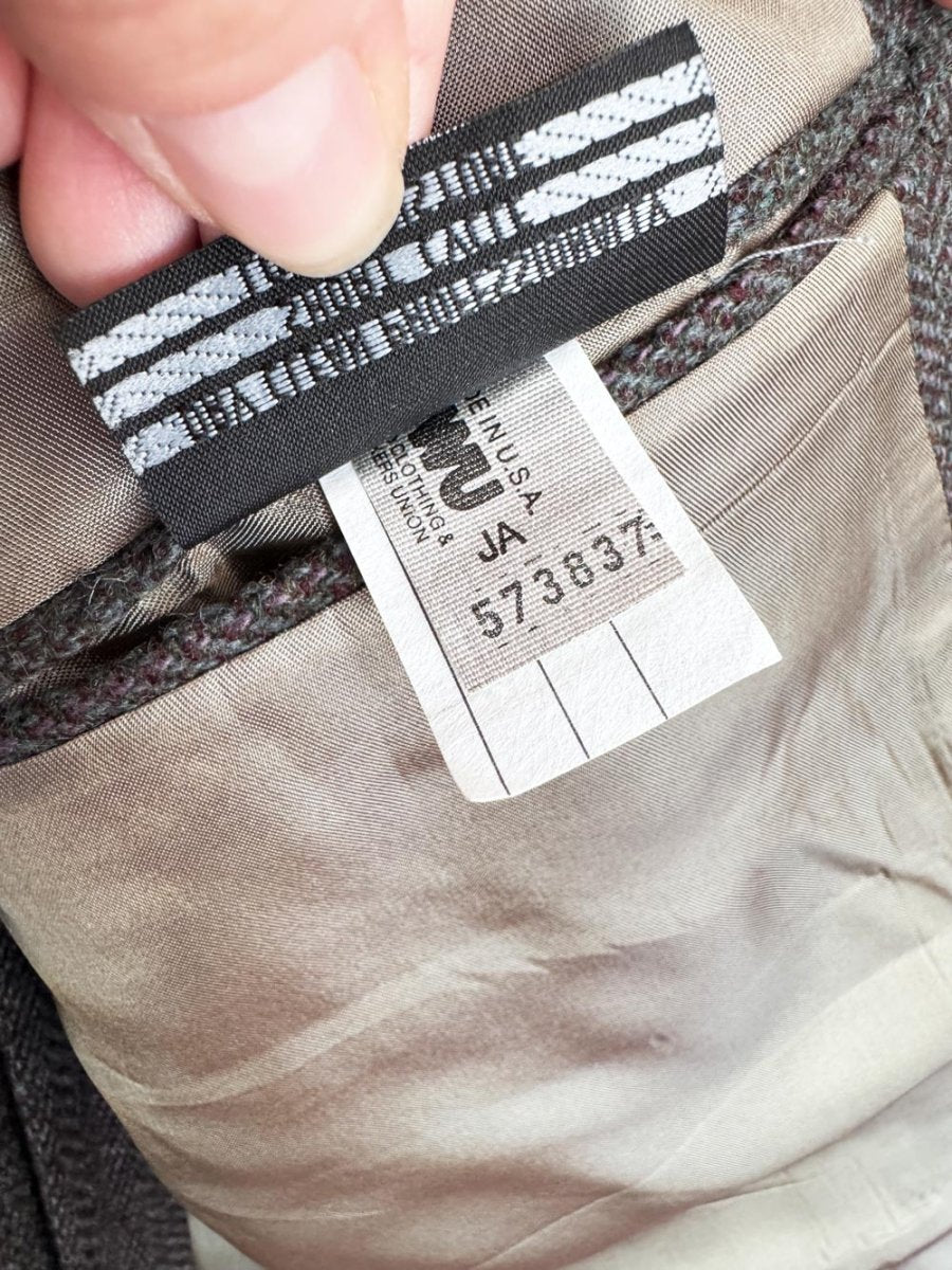 vintage doncaster 100% wool herringbone tweed blazer | union made in USA - good market thrift store