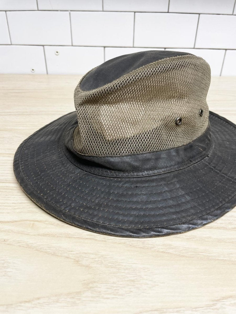 vintage DPC weathered cotton mesh wide brim trail hat - good market thrift store