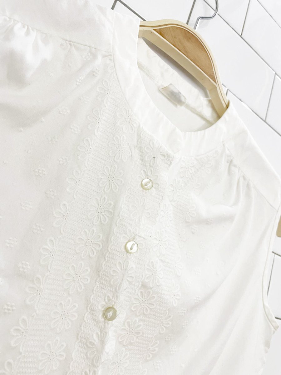 vintage elite flower embroidered sleeveless full button shirt - good market thrift store