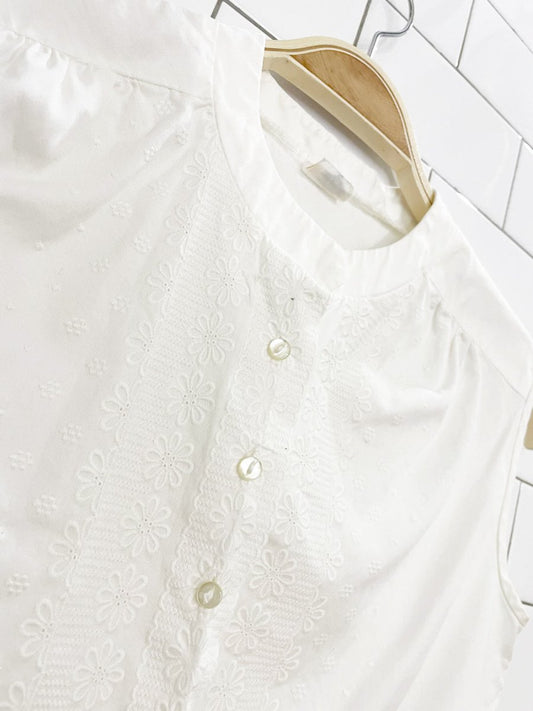 vintage elite flower embroidered sleeveless full button shirt - good market thrift store