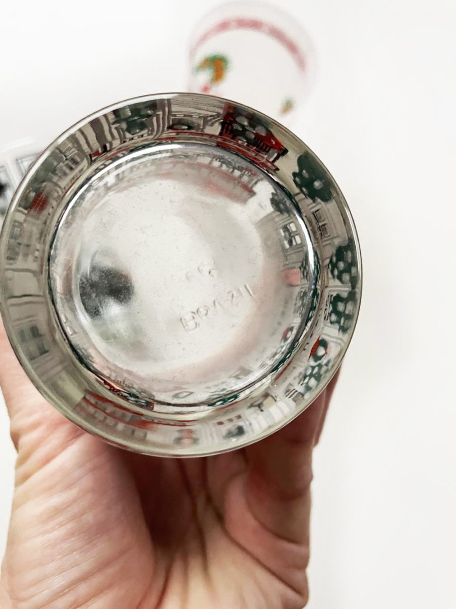 vintage festive holiday glass tumblers - good market thrift store