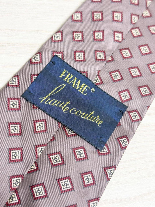 vintage frame haute couture 100% silk diamond neck tie - good market thrift store