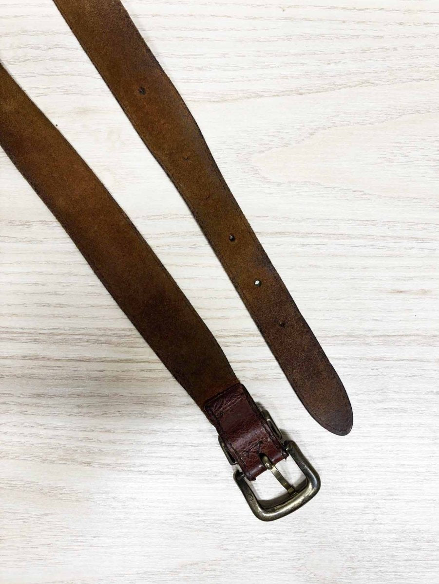 vintage gold clasp tapered leather belt - good market thrift store
