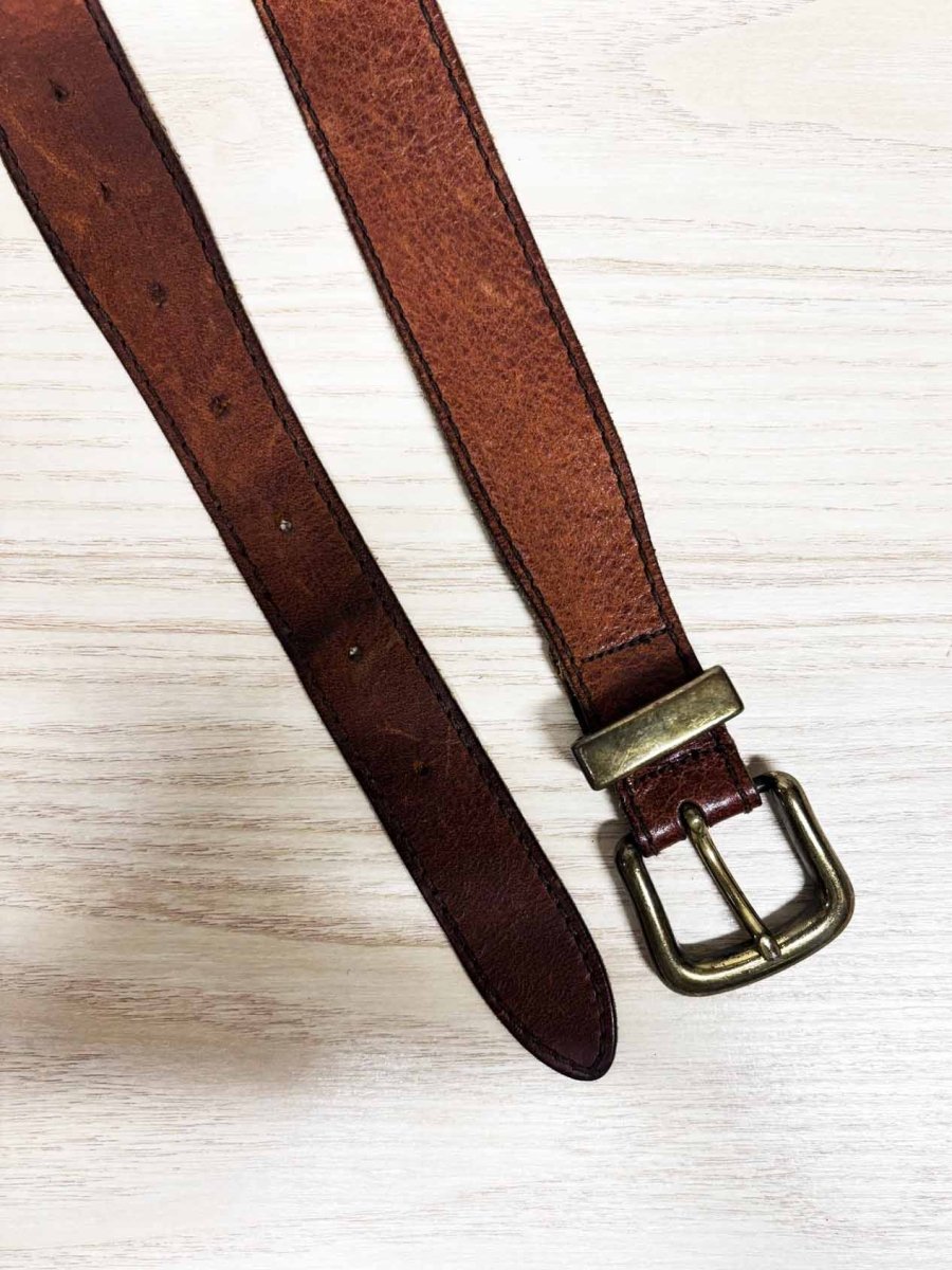 vintage gold clasp tapered leather belt - good market thrift store