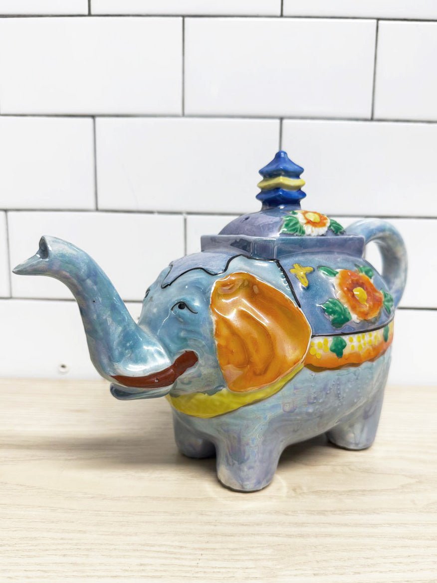 vintage hand - painted elephant tea pot | made in Japan - good market thrift store