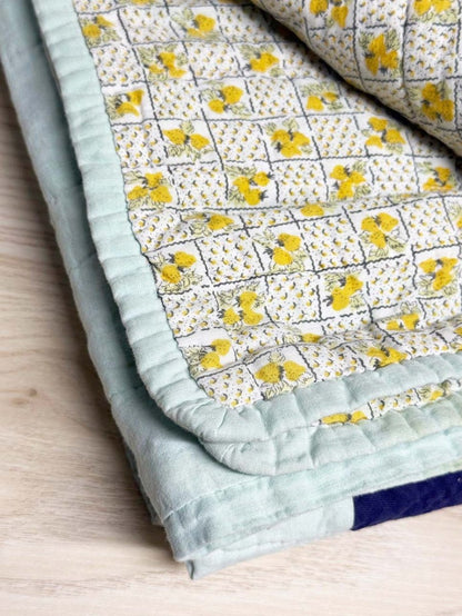 vintage handmade geometric pattern lemon design quilt - good market thrift store