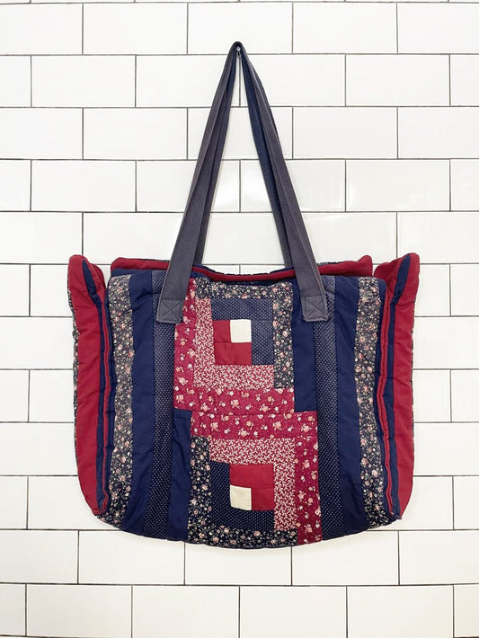 vintage handmade quilted floral patchwork shoulder tote bag - good market thrift store