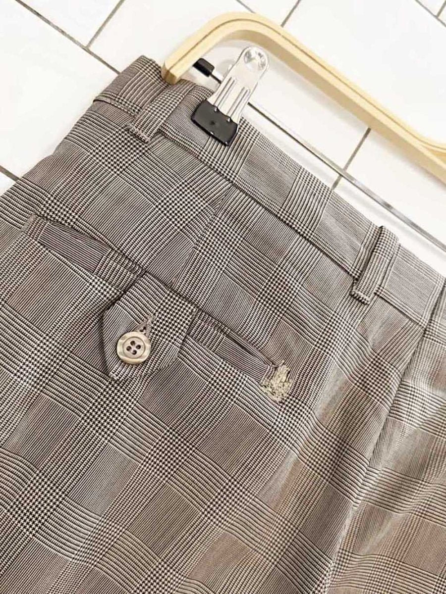 vintage harry rosen pleated plaid cuffed trousers| made in Canada - good market thrift store