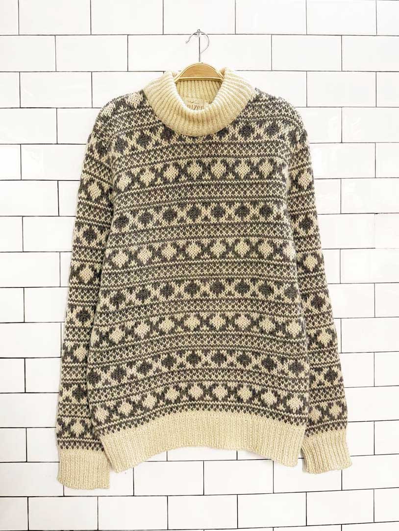 vintage jantzen 100% wool fair isle knit sweater | made in Canada - good market thrift store