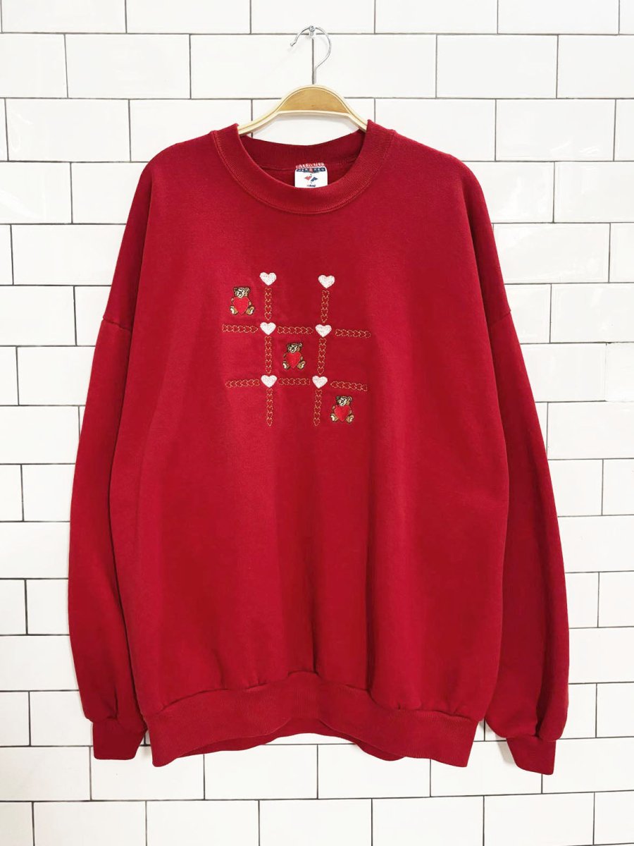 vintage jerzees embroidered teddy bear tic tac toe sweatshirt | made in USA - good market thrift store