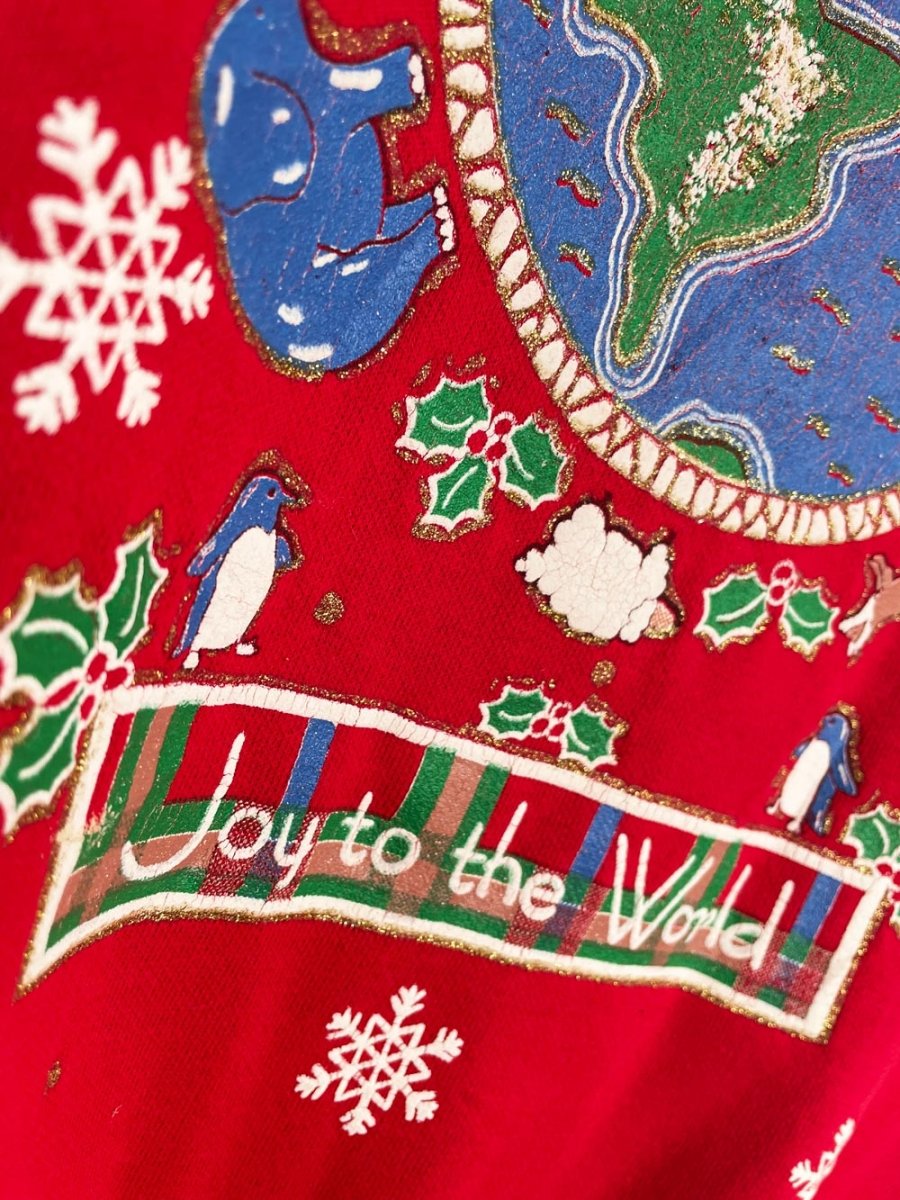 vintage joy to the world glitter graphic sweatshirt | holiday time - good market thrift store
