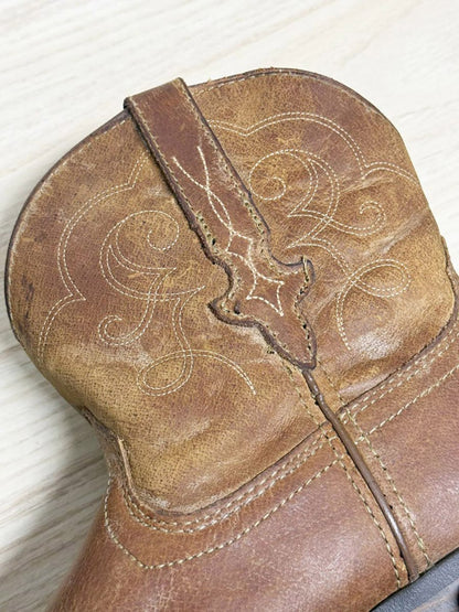 vintage justin leather square toe western cowboy boots - good market thrift store